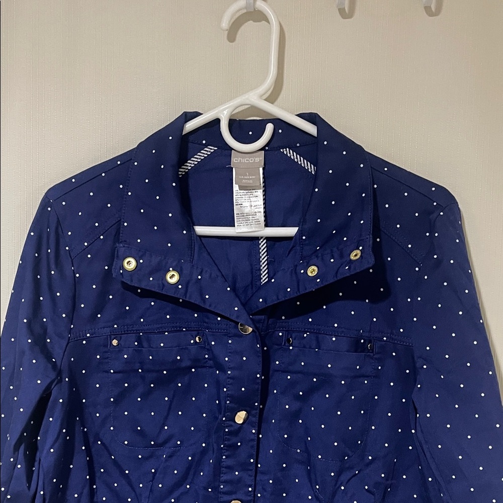 NWOT Chico's Luxe Twill Stylish Navy Blue With White Polka Dot Utility Jacket - Picture 5 of 15